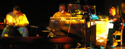 Link to the Radio Massavre International web site